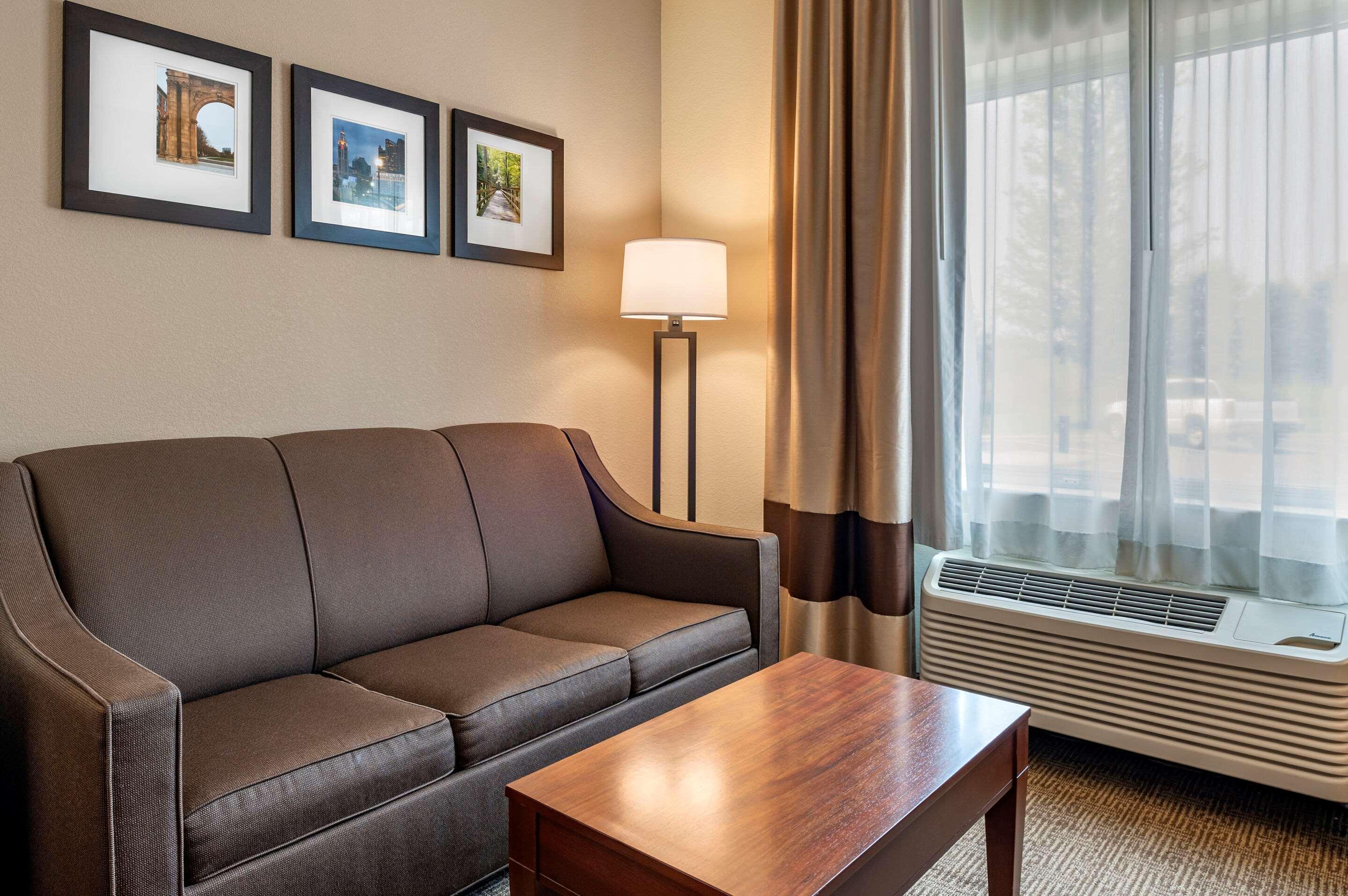 Comfort Suites Columbus West - Hilliard Exteriér fotografie
