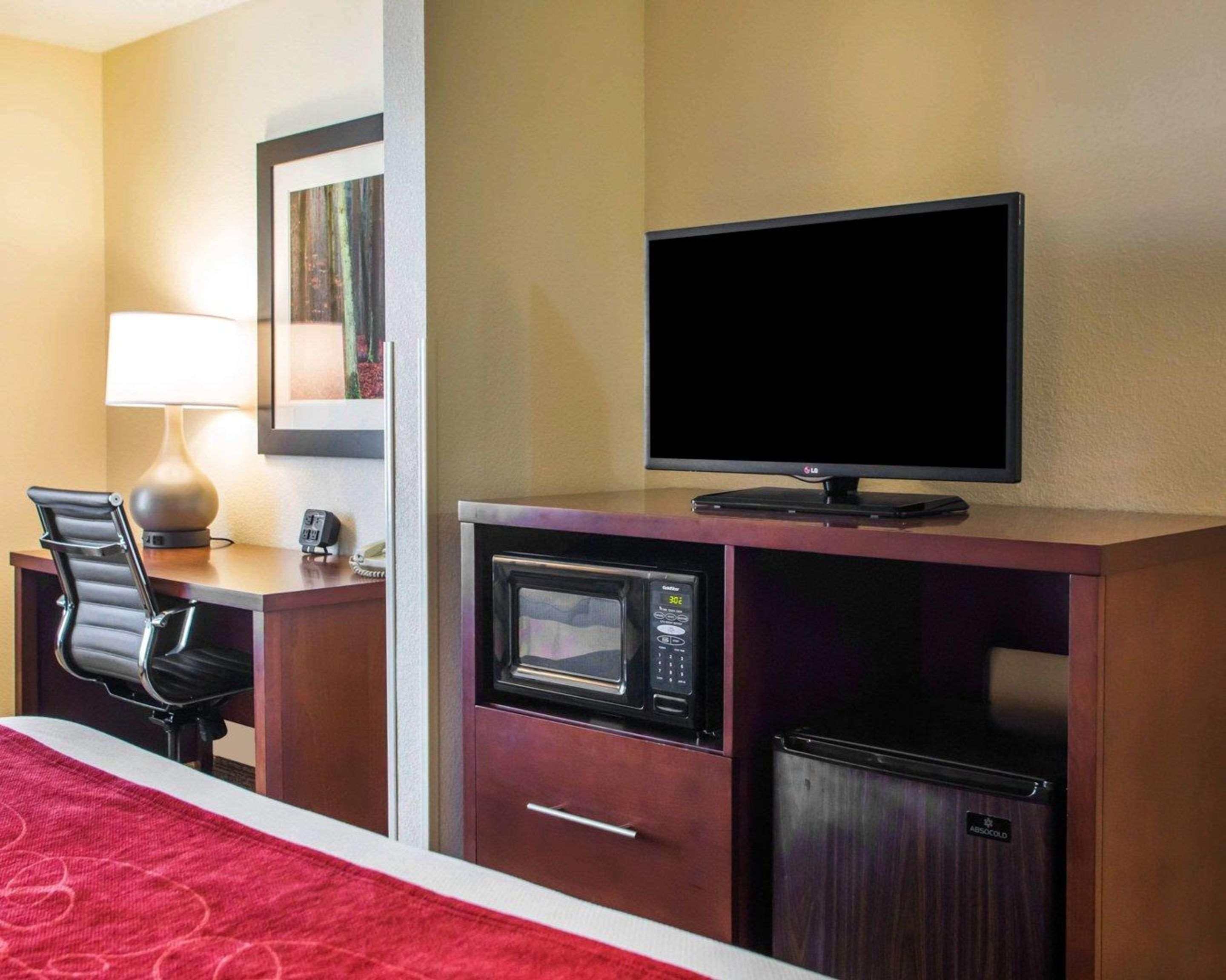 Comfort Suites Columbus West - Hilliard Exteriér fotografie