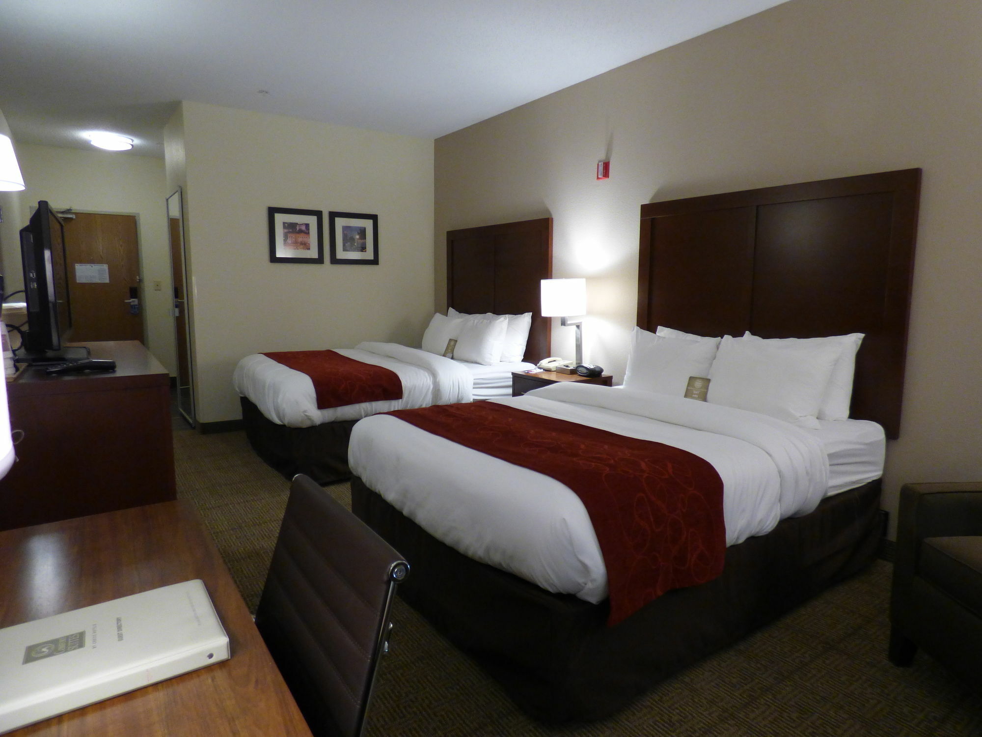 Comfort Suites Columbus West - Hilliard Exteriér fotografie